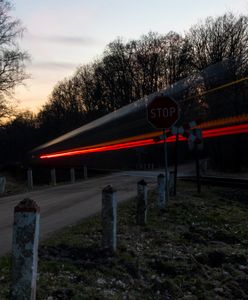 Czerwionka-Leszczyny. Rowerzysta wjechał pod nadjeżdżający pociąg. Zginął na miejscu