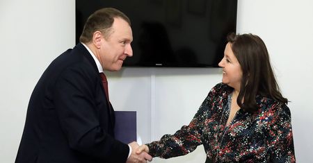Joanna Lichocka oskarża opozycję: inwektywy wobec TVP Jacka Kurskiego
