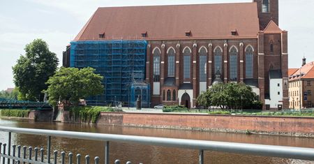 Wrocław. Były zakonnik próbował zabić księdza