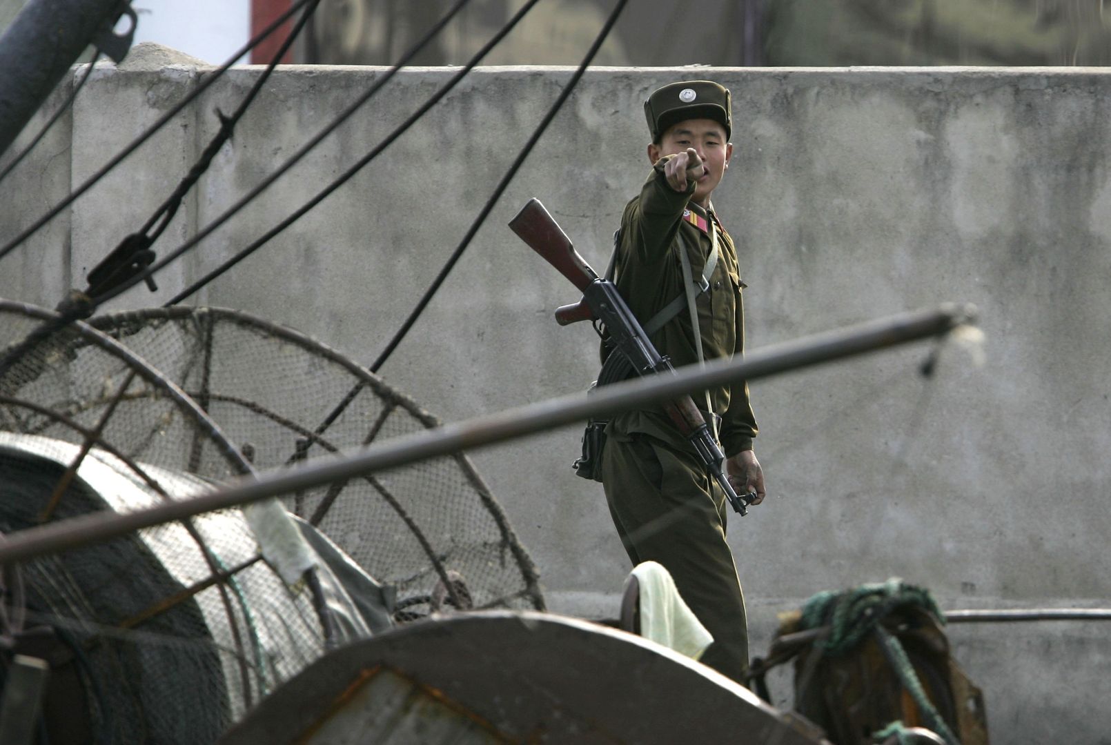 Kolejna ucieczka z Korei Północnej. 20 wystrzelonych kul na granicy