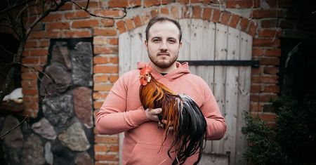 Jedni wolą psy, a Kamil kury. Wciąż marzy o tej idealnej