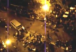 Amerykański samochód rozjeżdża ludzi w Kairze - film