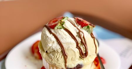 Najlepsze domowe lody. Sprawdzony przepis z czterech składników