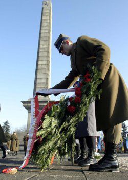 Uroczystości z okazji 60. rocznicy zakończenia walk o Warszawę