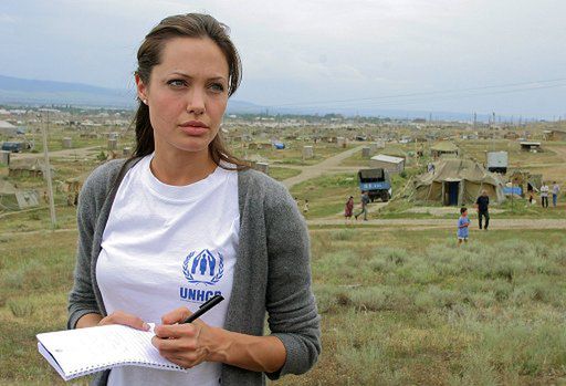 Angelina Jolie z wizytą u uchodźców