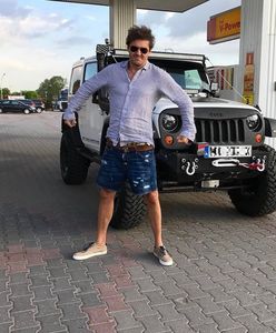 Naklejka na jeepie Wojewódzkiego - wulgarna, ale z przekazem