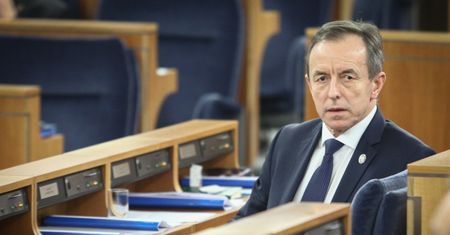 PiS odbiera pieniądze Senatowi. Środki mają trafić do kancelarii premiera i ministerstw