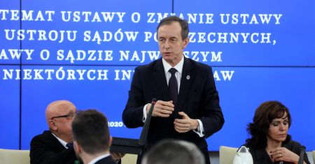 W Senacie trwa debata o tzw. ustawie kagańcowej. "Demolka wymiaru sprawiedliwości"