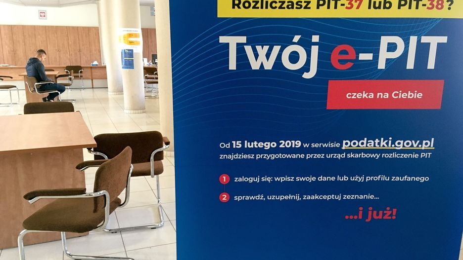 Urzędy skarbowe będą jeszcze czynne we wtorek 30 kwietnia. Kolejna okazja do załatwienia sprawy będzie dopiero w poniedziałek 6 maja.