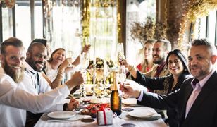 Jak się ubrać na imprezę firmową?