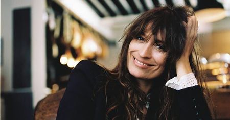 Ikona francuskiego stylu. Caroline de Maigret wie, jak się wyróżnić