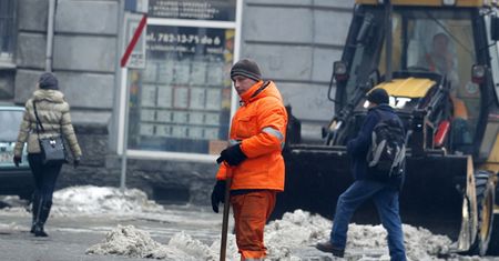 Zimny wyż Katharina i deszcz ze śniegiem. IMGW wydało ostrzeżenia