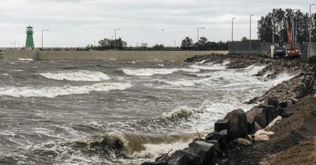 Nadchodzą wietrzne dni. "Chłodne, arktyczne powietrze"