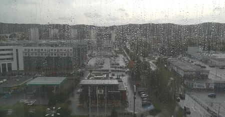 Chodny niż dociera nad Polskę. Prawie wszyscy to poczują