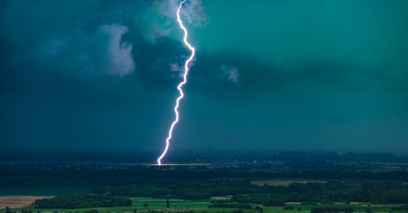 Kolejne burze nadciągają nad Polskę