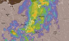 Prognoza pogody. Burzowy front już przy polskiej granicy. "Thekla" przyniesie nawałnice i duże ochłodzenie