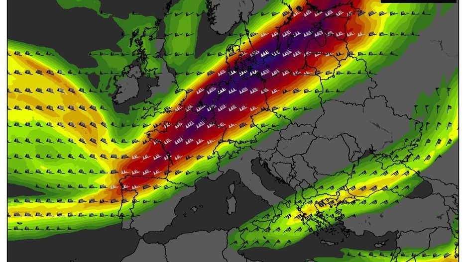 Pogoda. Wichura dotrze do Polski w niedzielę wieczorem