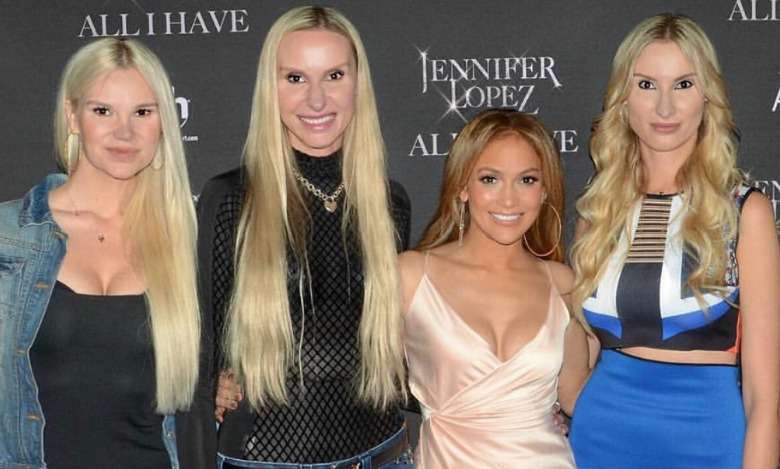 Pierwszy raz w historii polskiego Top Model! Trzy piękne siostry na jednym wybiegu! Wspiera je sama Jennifer Lopez!