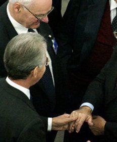 Prodi pośrednio krytykuje Polskę i Hiszpanię