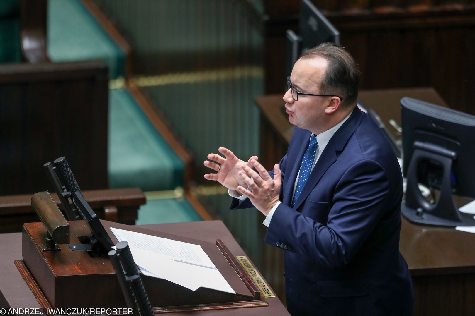 Adam Bodnar: Nie demoluję mebli w gabinecie, ale czasami przeklinam. Jest i będzie coraz trudniej