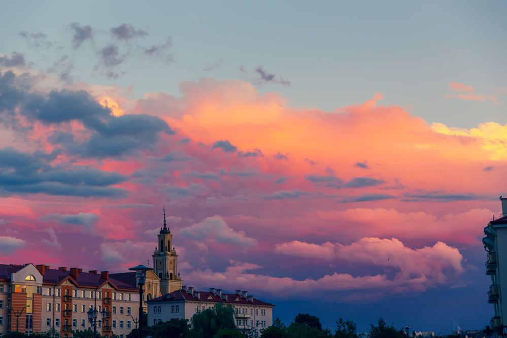 Białoruś przeżywa najazd Polaków. Na granicy wielkie ożywienie