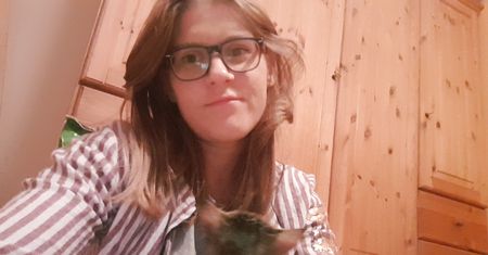 Ma 34 lata, a ciągle pytają ją o dowód. W klubach słyszy: "pani dziękujemy"