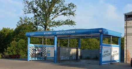 Czyściciele myjni samochodowych zatrzymani. Okradali automaty kasowe