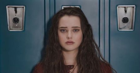 "13 powodów": Netflix usuwa kontrowersyjną scenę. Po 2 latach