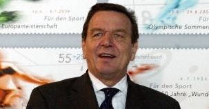 Kanclerz Schroeder ustąpił z funkcji szefa partii
