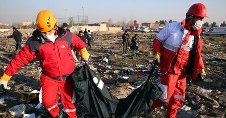 Iran przyznaje się do zestrzelenia samolotu. "Niewybaczalna pomyłka"