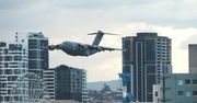 Przerażeni Australijczycy. Nagle za oknami zobaczyli gigantycznego Boeinga
