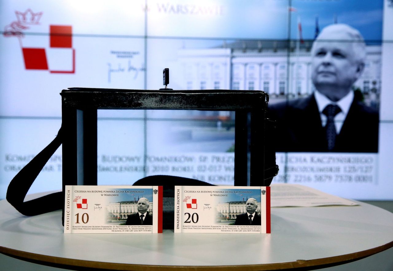 Pomnik ofiar katastrofy smoleńskiej stanie w Warszawie? Rusza wielka zbiórka pieniędzy