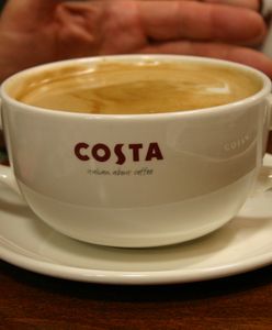 Costa Coffee Polska jak wielkie sieci handlowe. Wycofuje jaja z chowu klatkowego