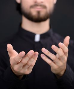 Niemcy - tysiące dzieci molestowanych przez księży. Wyniki raportu wstrząsnęły społeczeństwem