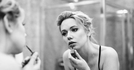 Na co dzień pracuje jako pielęgniarka, a po godzinach pozuje dla Vogue'a