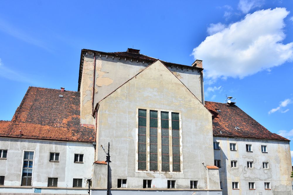 Synagoga w Poznaniu sprzedana. Powstanie w niej m.in. hotel