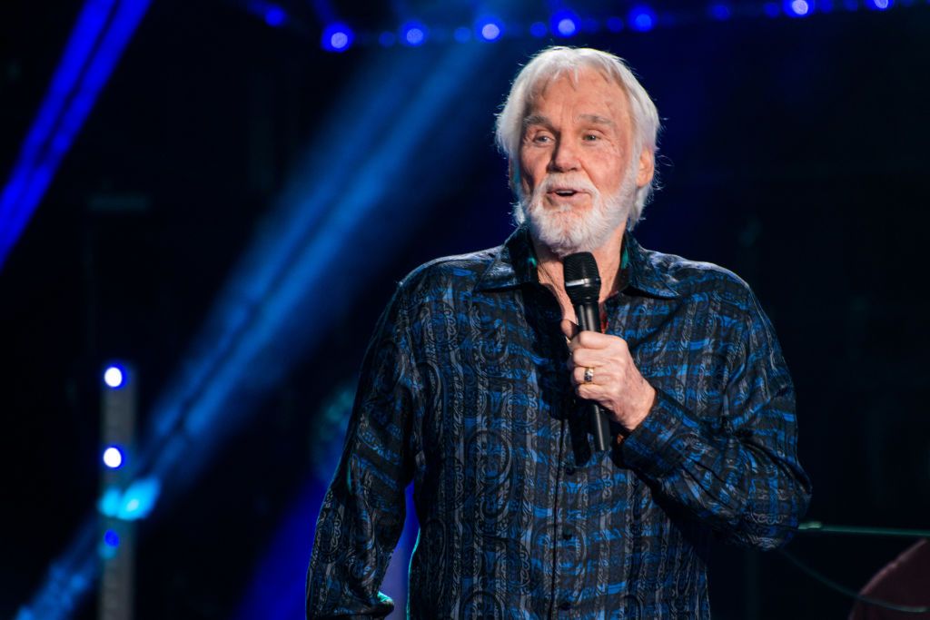 Kenny Rogers zmarł w wieku 81 lat.