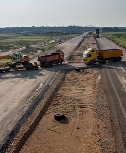 W najbliższych latach mniej pieniędzy na drogi. Rząd zmienia plan i pieniądze będą później