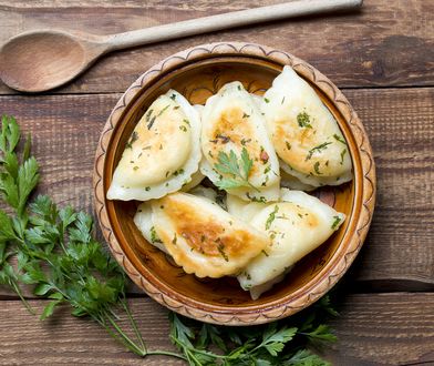 Karol Okrasa zdradza sekret idealnego ciasta na pierogi