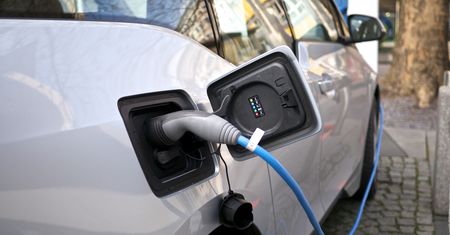 Wszyscy chcą produkować elektryki. Koszty będą olbrzymie