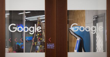 Google blokuje bitcoina. Kurs mocno w dół