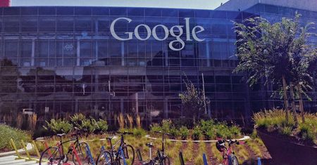Założyciele Google'a rezygnują z kierowniczych stanowisk