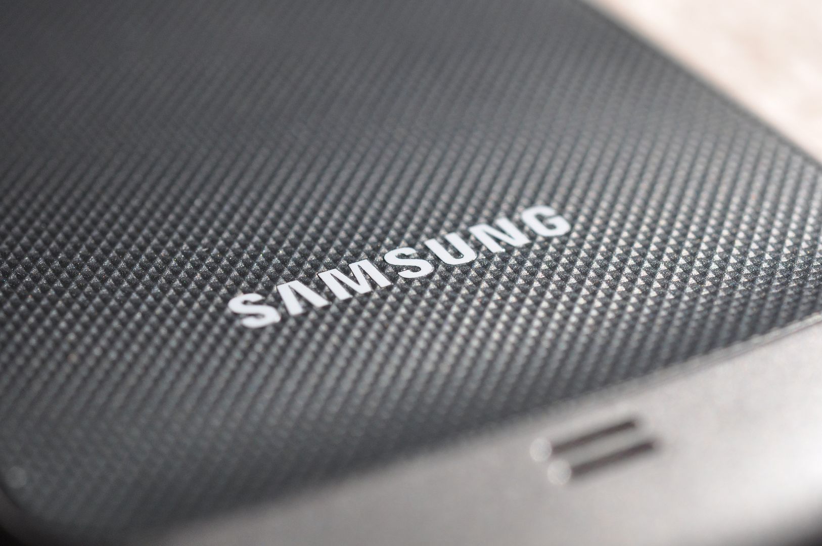 Indie: Samsung otwiera największy na świecie sklep ze smartfonami 