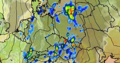Pogoda na weekend. Intensywne opady i burze