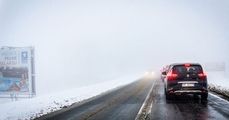 Kapryśna pogoda na ferie. IMGW wydaje nowe ostrzeżenia