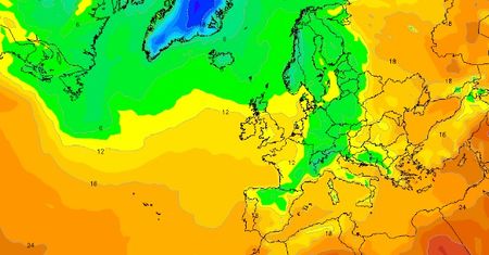 Ostrzeżenia IMGW. W nocy temperatury poniżej zera. Możliwy grad