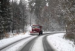 Pogoda. IMGW ostrzega przed silnym wiatrem. Za kilka dni ocieplenie