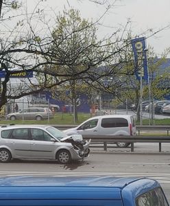 Wypadek drogowy przy siedzibie Wirtualnej Polski