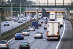 Zderzenie dwóch tirów na S8. Nastąpił wyciek płynów