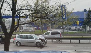 Wypadek drogowy przy siedzibie Wirtualnej Polski